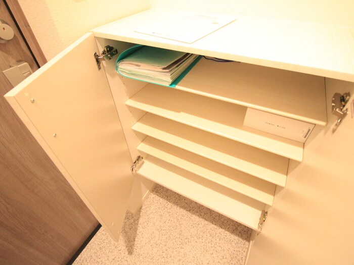 物件内観写真21　(靴箱)