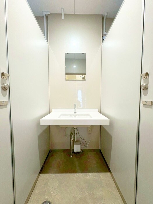 物件内観写真10　(洗面)