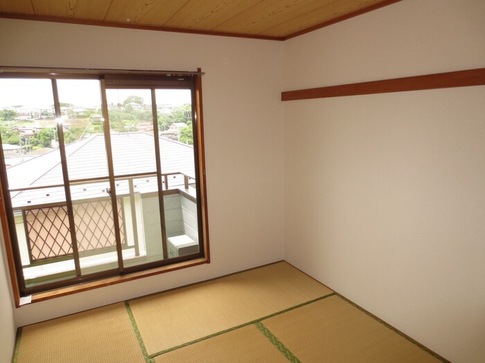 物件内観写真9　(居室)