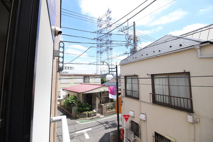 物件内観写真16　(室内からの展望)