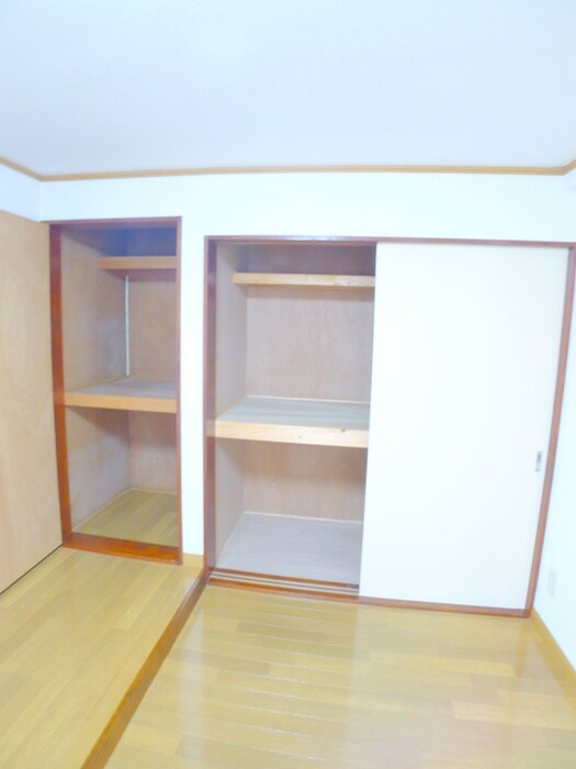 物件内観写真22　(収納)