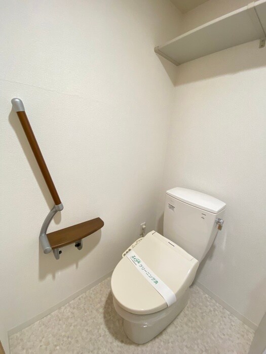 物件内観写真15　(トイレ)