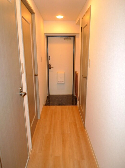 物件内観写真15　(玄関)