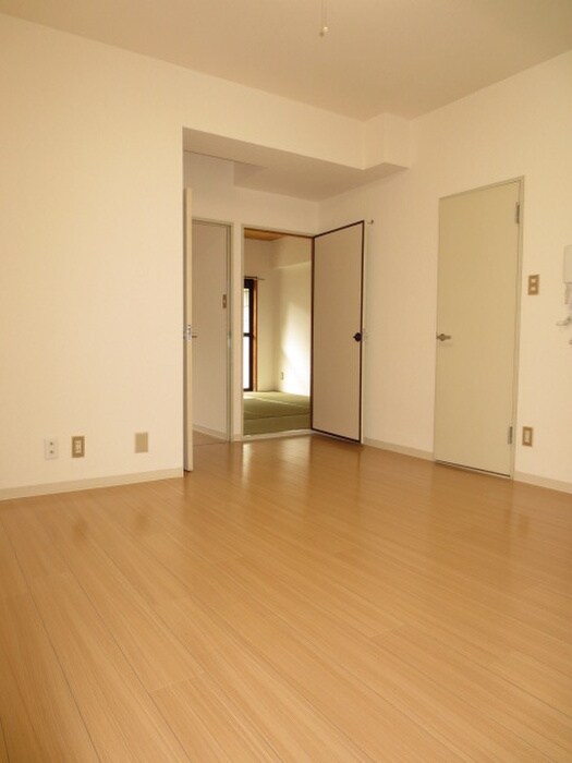 物件内観写真17　(居室)