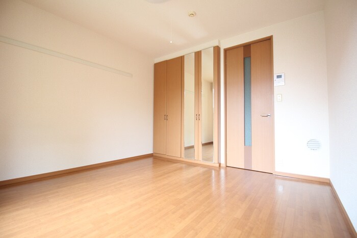 物件内観写真5　(居室)