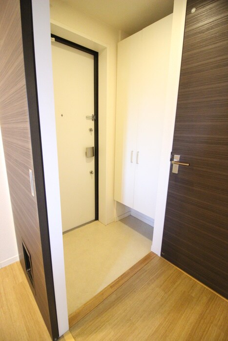物件内観写真22　(玄関)