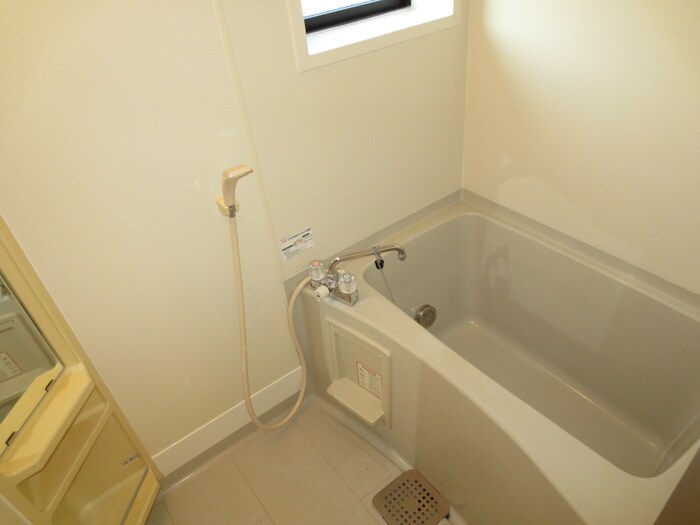 物件内観写真10　(バス／シャワールーム等)