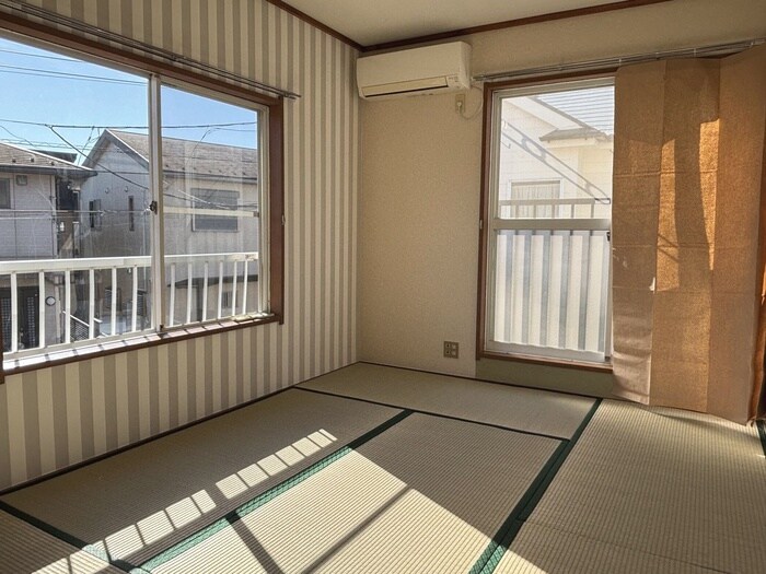 物件内観写真9　(居室)