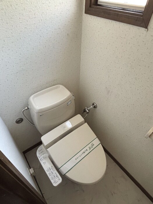 物件内観写真15　(トイレ)