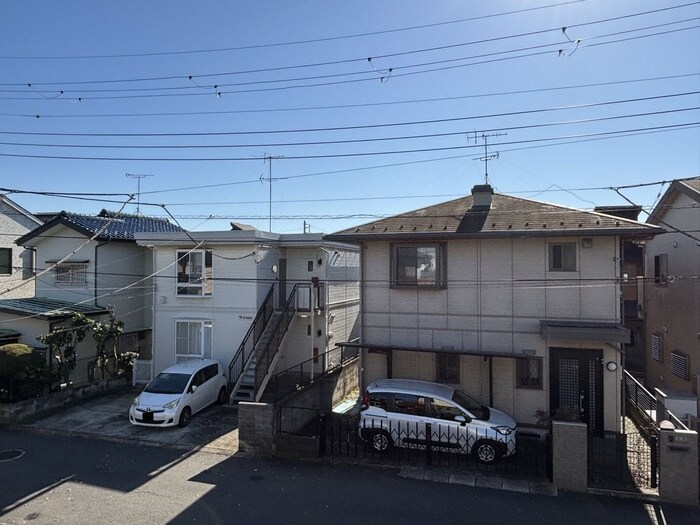 物件内観写真16　(室内からの展望)