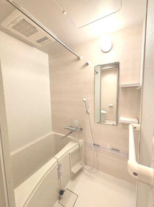 物件内観写真12　(バス／シャワールーム等)