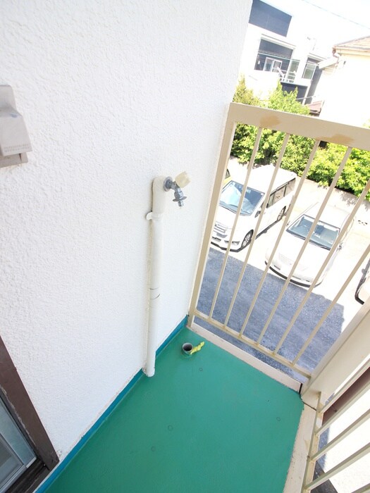 物件内観写真12　(洗濯機置場)