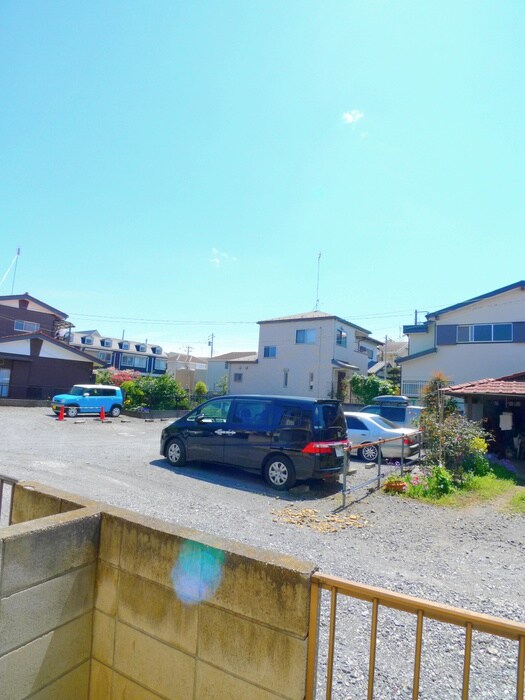 物件内観写真14　(室内からの展望)