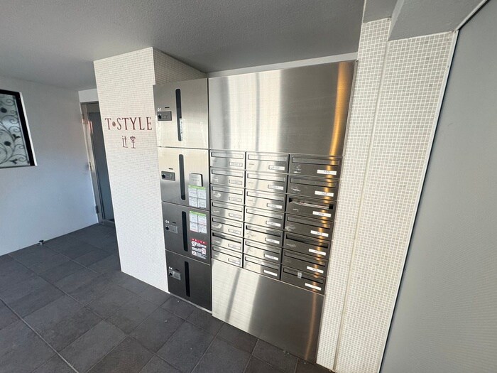 物件外観写真4　(建物設備)