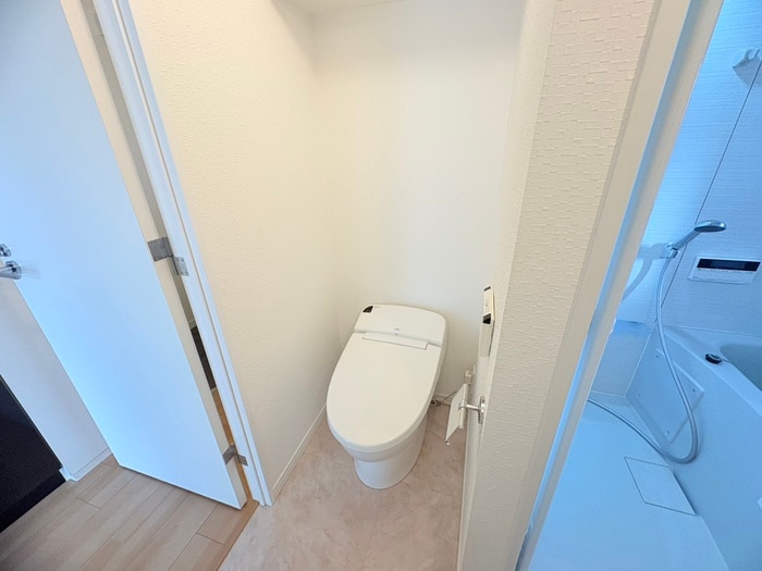 物件内観写真14　(トイレ)