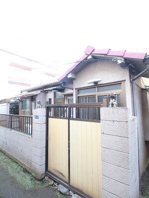 佐久間貸家外観写真