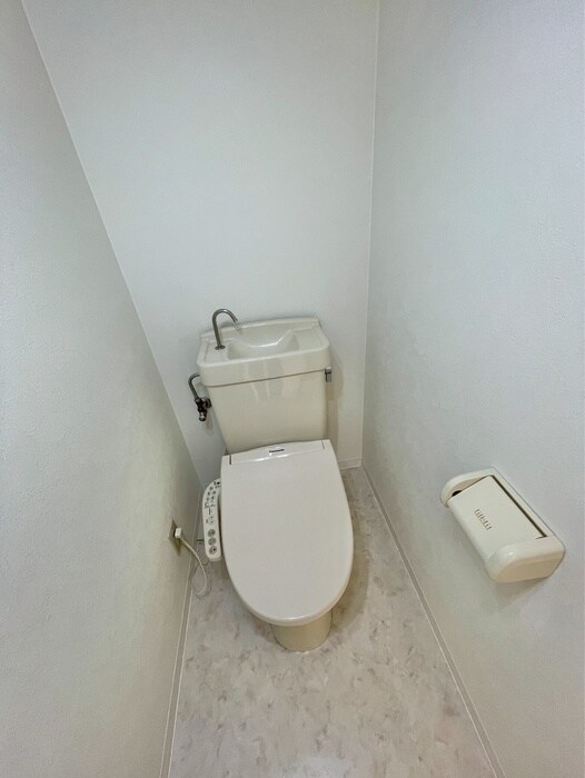 物件内観写真10　(トイレ)