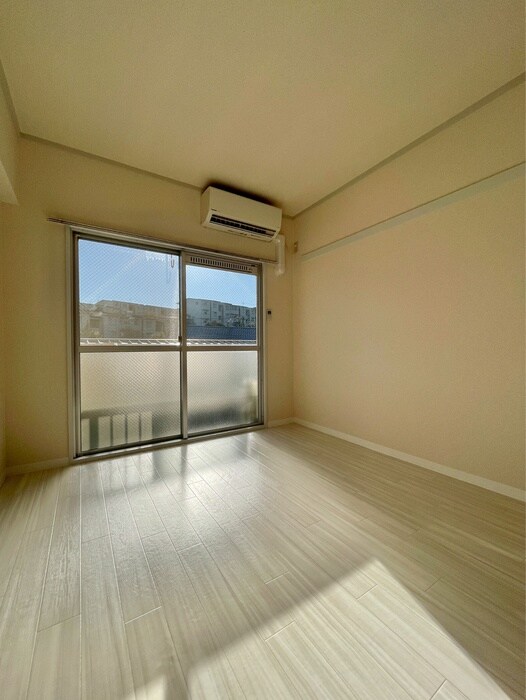 物件内観写真21　(居室)