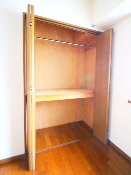 物件内観写真15　(収納)