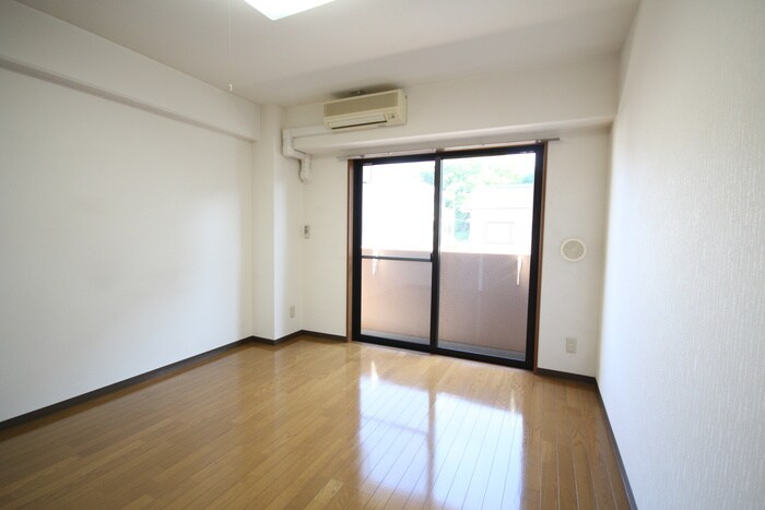 物件内観写真11　(居室)