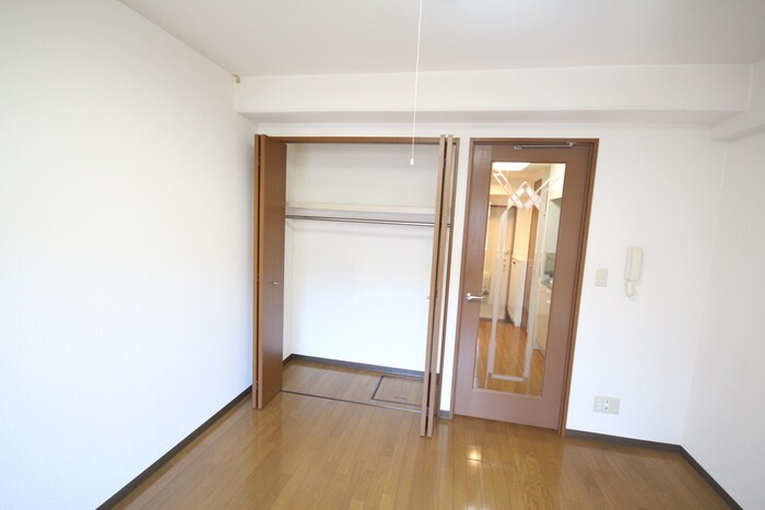 物件内観写真13　(収納)