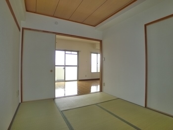 物件内観写真19　(居室)