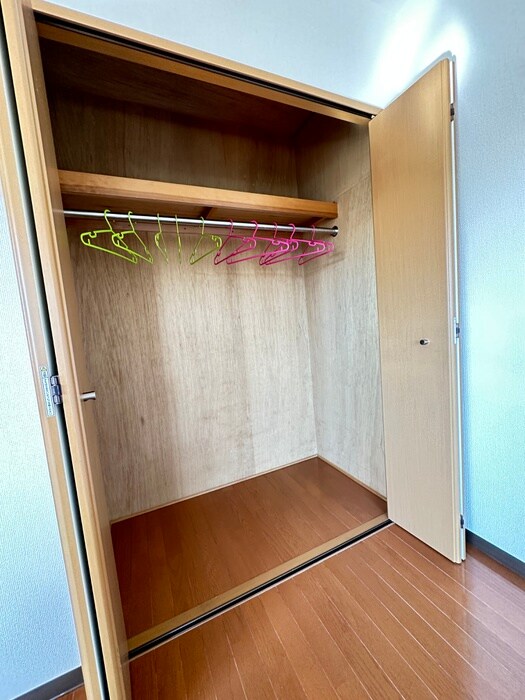 物件内観写真10　(収納)