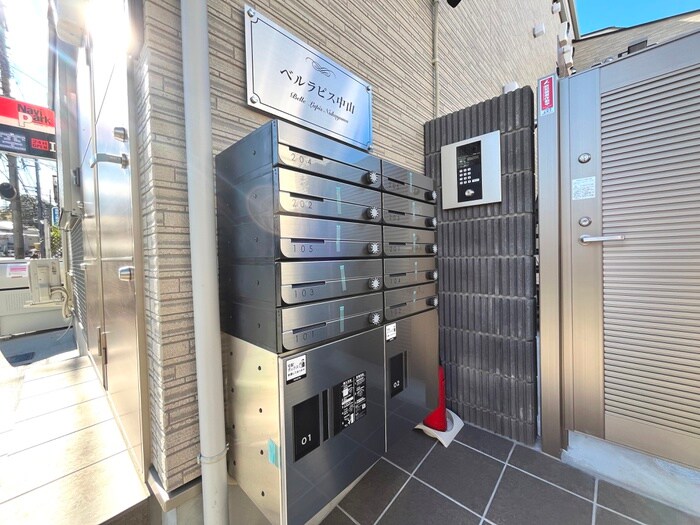 物件外観写真4　(建物設備)