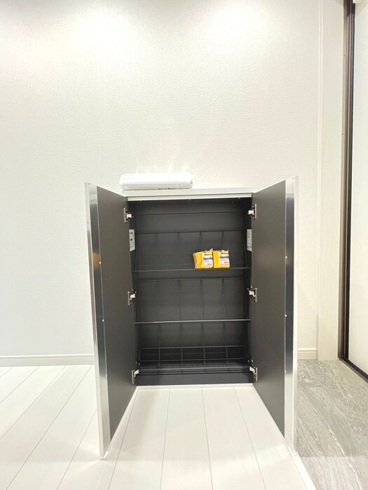 物件内観写真17　(靴箱)