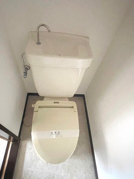 物件内観写真14　(トイレ)