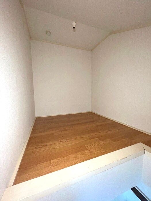 物件内観写真12　(ロフト)