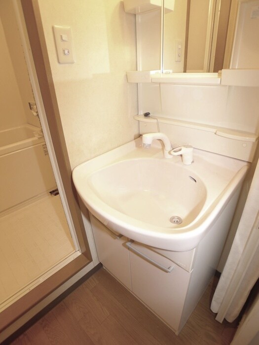 物件内観写真7　(洗面)