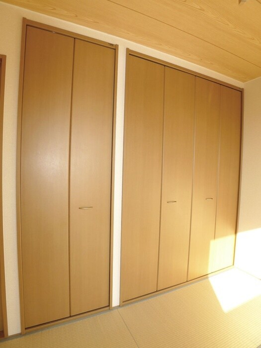 物件内観写真14　(収納)