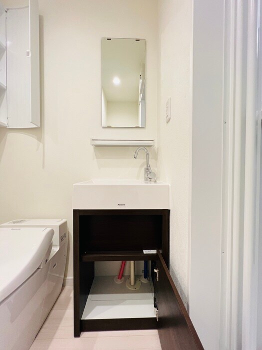 物件内観写真12　(洗面)