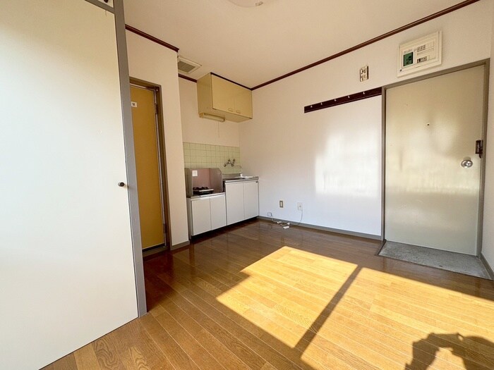 物件内観写真9　(居室)