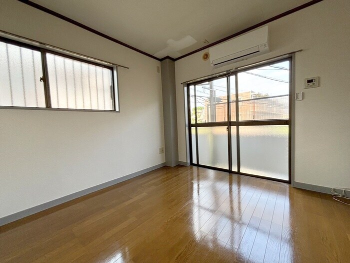 物件内観写真10　(居室)