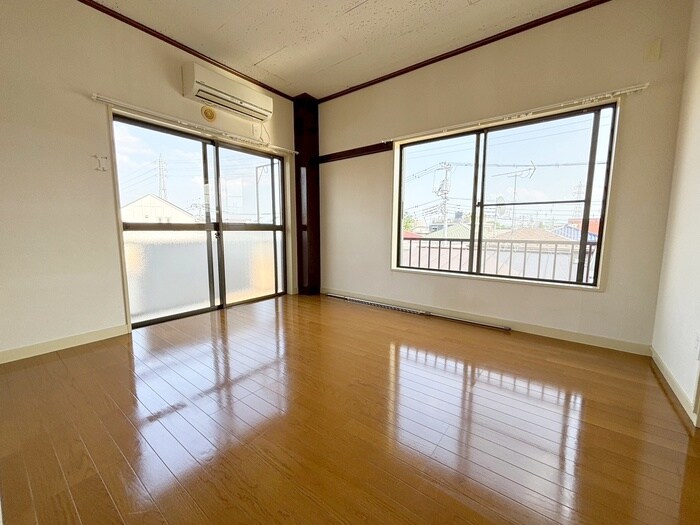 物件内観写真10　(居室)