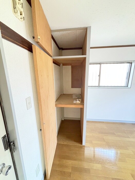 物件内観写真11　(収納)