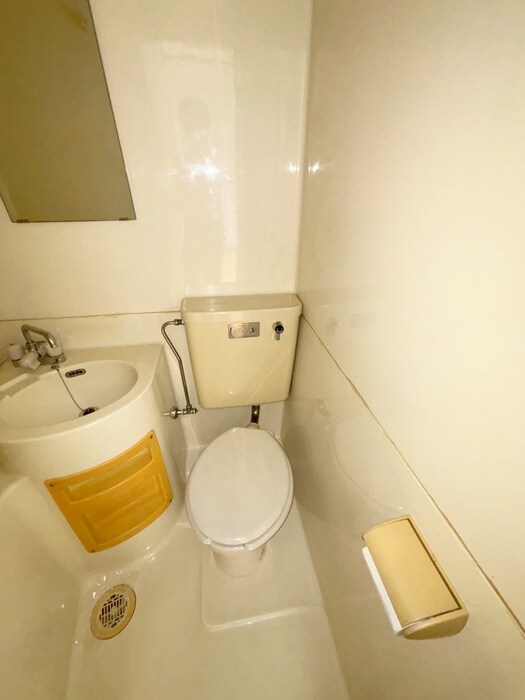 物件内観写真15　(トイレ)