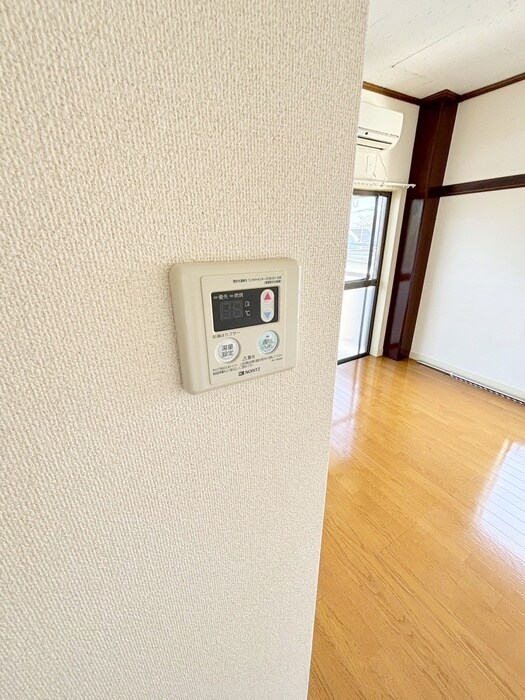 物件内観写真18　(廊下)