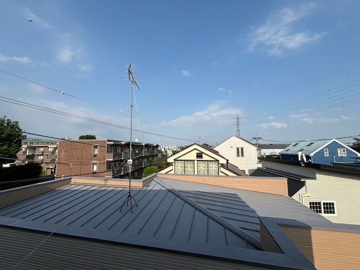 物件内観写真22　(室内からの展望)