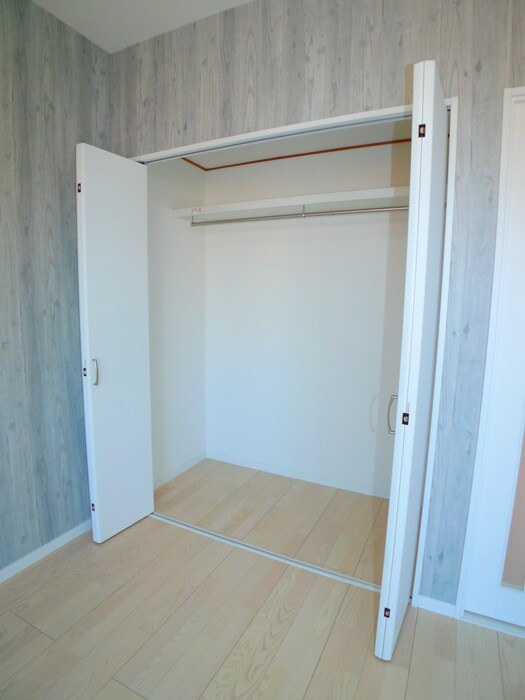 物件内観写真13　(収納)