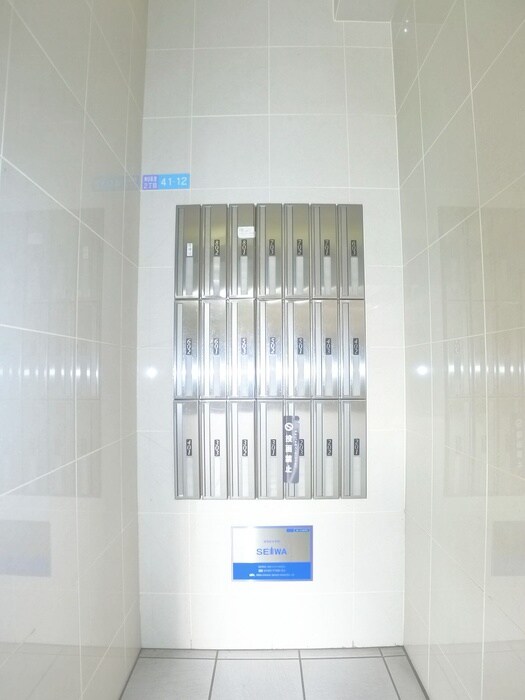 物件外観写真4　(建物設備)