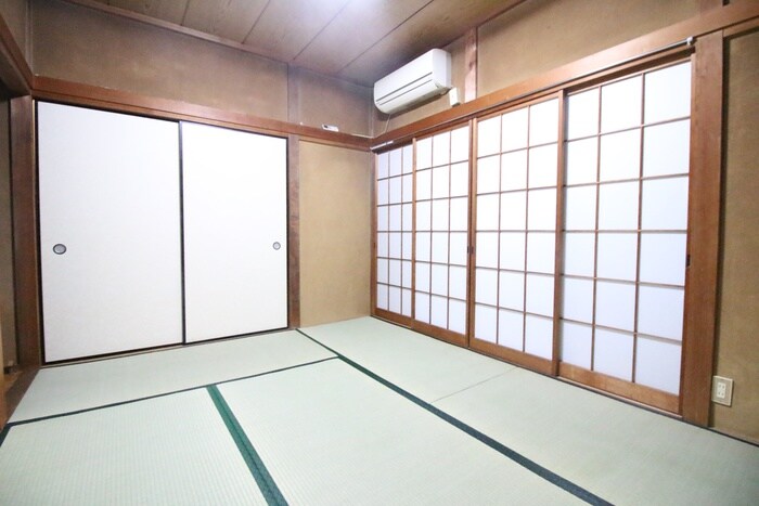 物件内観写真8　(居室)