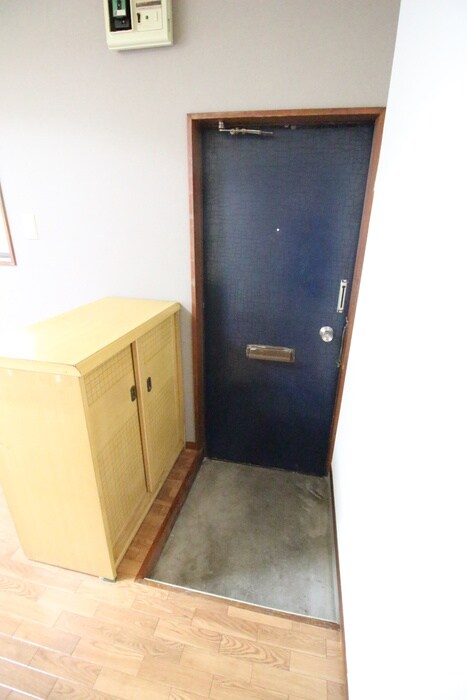 物件内観写真17　(玄関)