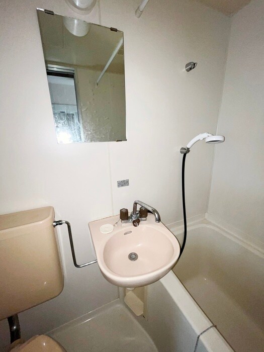 物件内観写真18　(洗面)