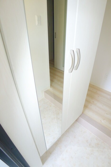 物件内観写真17　(靴箱)