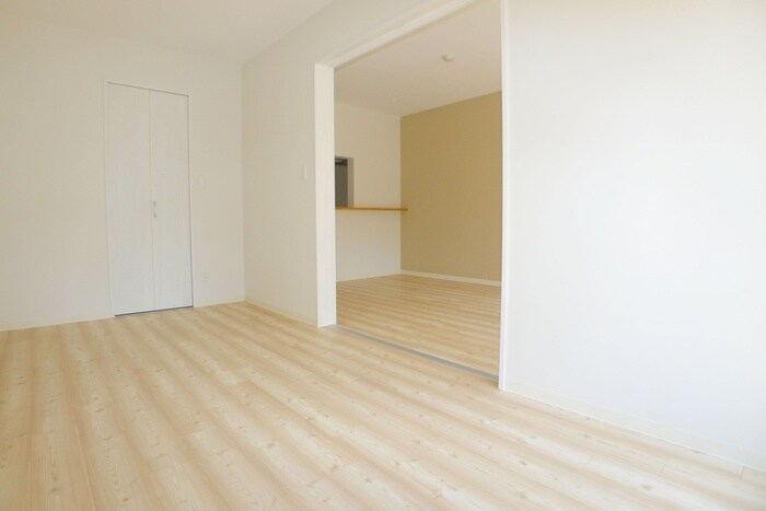 物件内観写真22　(居室)