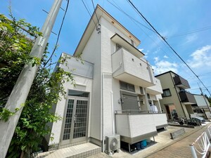 アニメイト井土ヶ谷外観写真