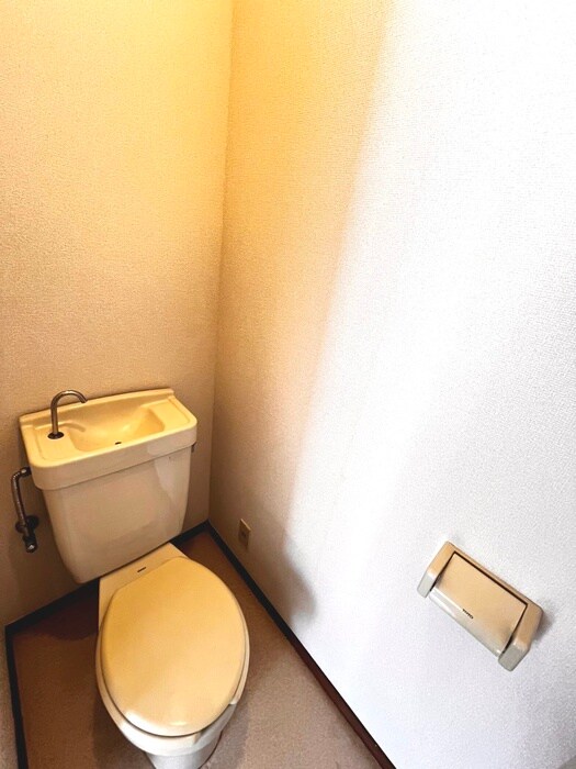 物件内観写真15　(トイレ)